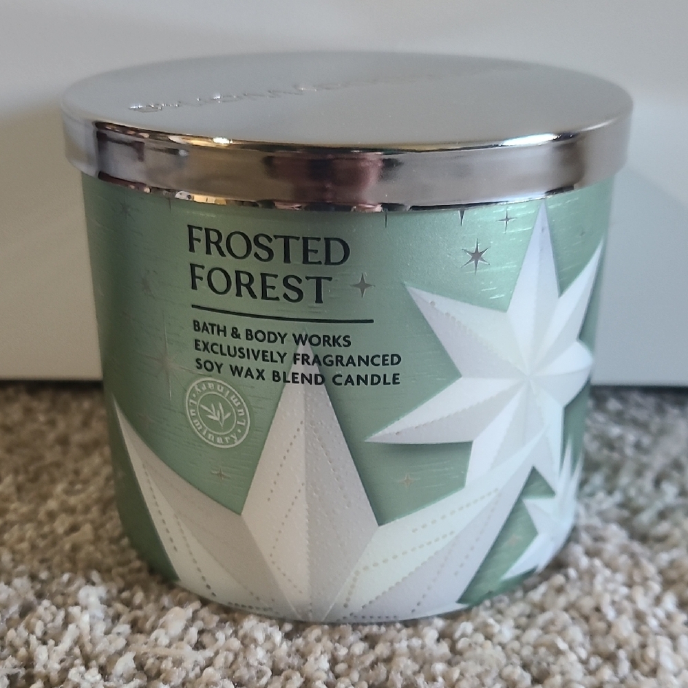 FROSTED FOREST 3 Wick Candle Bath And Body Works